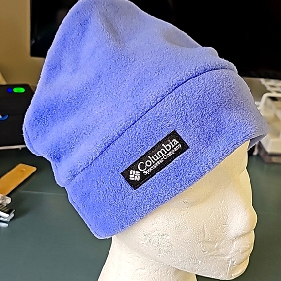 Columbia mens or women's beanie hat. Periwinkle blue size L- XL - Picture 1 of 8